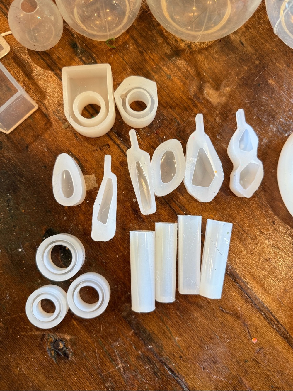 Silicone Resin Mold Kit Pieces - Picture 4 of 13